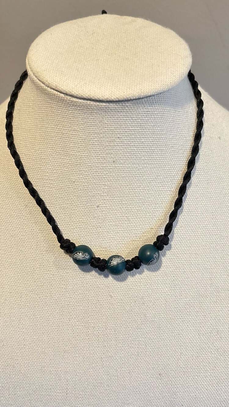 Philadelphia Eagles NFL Team Logo Bead Macramé Choker Necklace